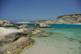 Ideaal om te snorkelen, dit glasheldere water bij Lefkos op Karpathos Griekenland