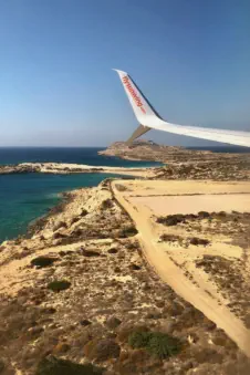Herdenkingsmonument omgekomen piloot Pigadia Karpathos